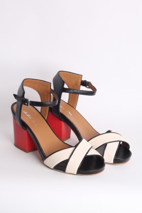Julie Dee SALE 30% korting
